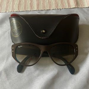 Vera Bradley Turquoise and Brown Cat Eye Sunglasses